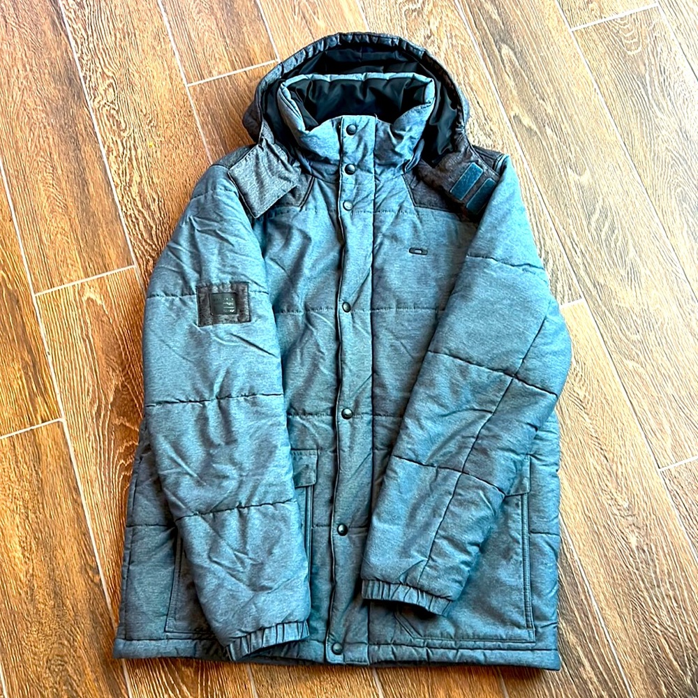 Oakley - Men’s Ski / Snow Jacket - Size Large